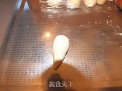 Make Cream roll step 8