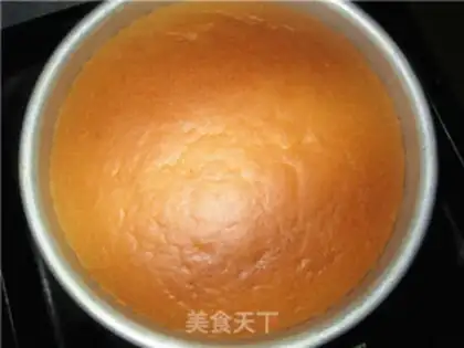 Make Gold sponge cake step 8