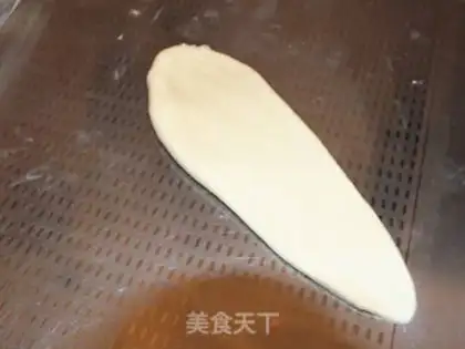 Make Cream roll step 9