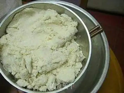 Make A soybean slag in rice wine step 1