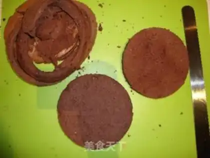Make Strawberry Snowcake step 2