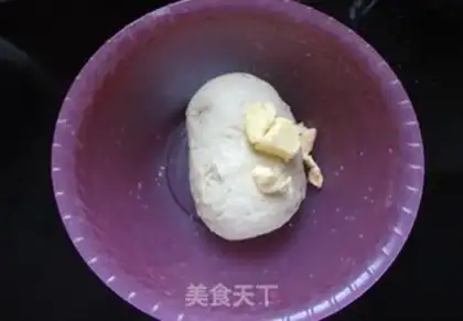 Make raisin roll step 2