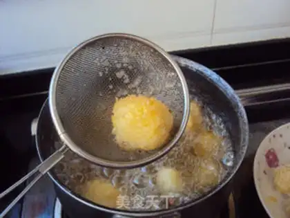 Make Tomato gold ball step 10