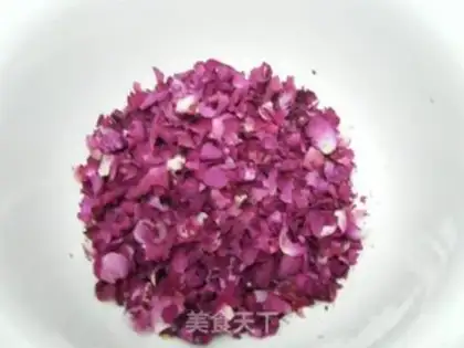 Make Rose heart cookies step 1