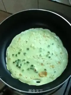 Make Onion omelet step 4