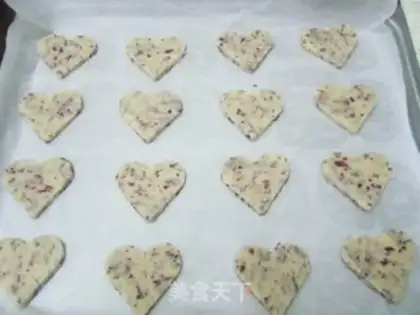 Make Rose heart cookies step 10