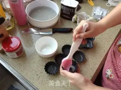 Make Chocolate lava cake step 2