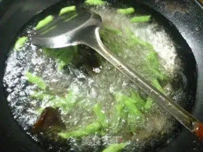 Make Plums, black-mucked eggs step 4