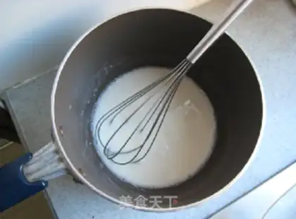 Make Toast soup from Hokkaido step 0