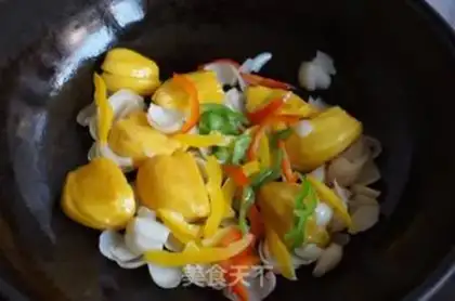Make Pineapple lily step 3