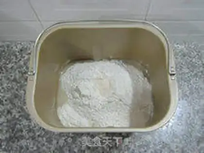 Make Chestnut rose rolls step 0