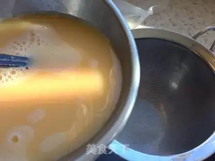 Make Tea bowl steamed eggs step 2