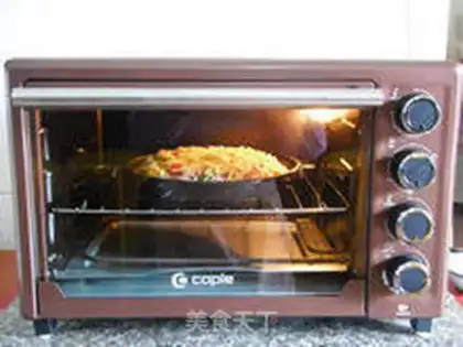 Make Bacon Garden Pizza step 14