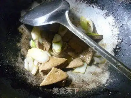 Make Onion fried liver step 13