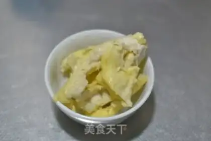 Make The durian mousse cake step 1