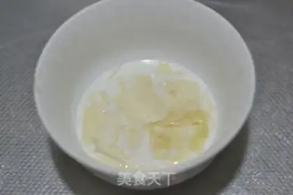 Make The durian mousse cake step 4