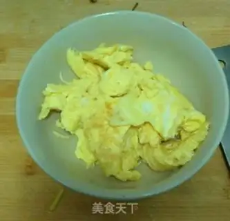 Make Yellow eggs step 4