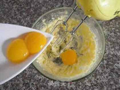 Make Grape soufflé step 2