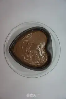 Make Strawberry cream chocolate cake step 11