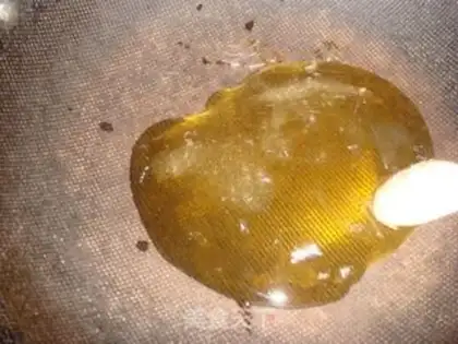 Make Sesame peanut sugar step 1