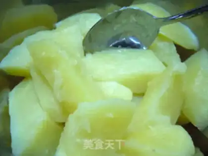 Make Salad mashed potatoes step 2