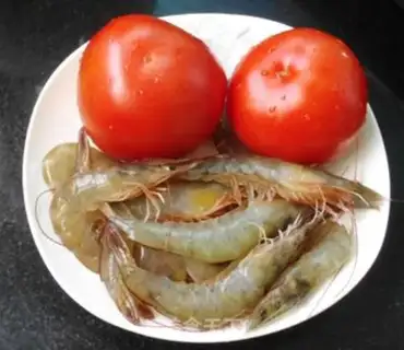Make Tomato shrimp step 0
