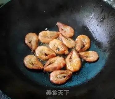Make Tomato shrimp step 4