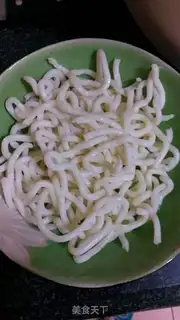 Make The ham and the noodles step 0