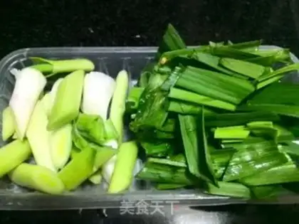 Make Garlic meat step 1