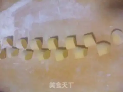 Make Gold dumplings step 3
