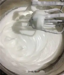 Make Barbie doll cake step 1