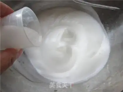 Make The original macaron step 3