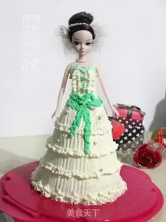 Make Barbie doll cake step 12