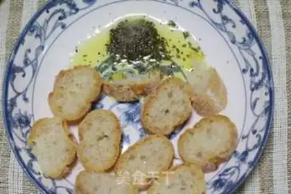 Make Bread salad step 1