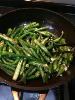 Make Pepper willows step 2