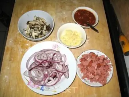 Make Baconcheen Pizza step 8