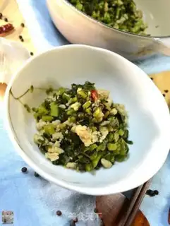 Make The dry pot, the radish leaves step 46