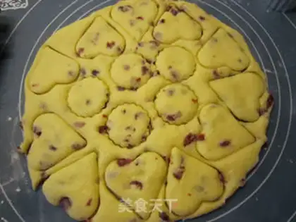 Make Cranberry muffins step 7