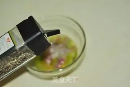 Make Arctic shrimp salad step 0