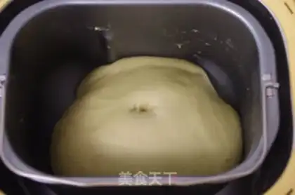 Make Sausage bread step 5