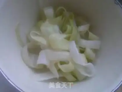 Make Spicy radish step 1