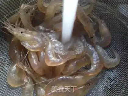Make The white shrimp step 1