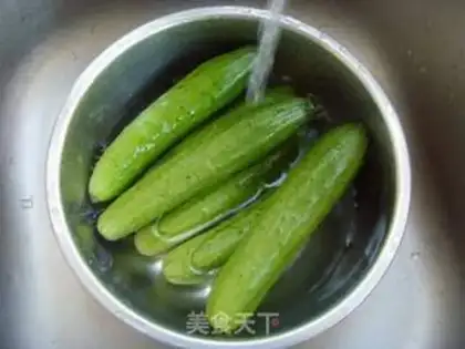 Make Russian pickle step 1