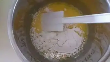 Make Banana chocolate marfin step 3