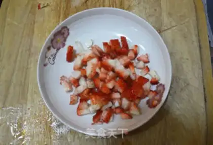 Make A thousand-story birthday cake step 2