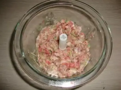 Make Onion-bread dumplings step 0