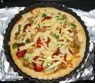 Make Salami sausage beef pizza step 15
