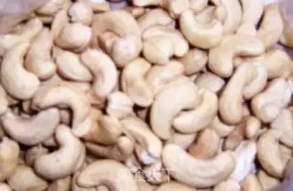 Make Cashew cones step 2
