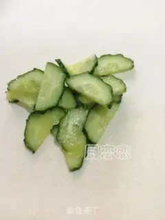 Make Salad salmon step 0