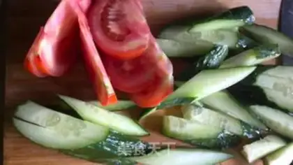 Make Tomato cucumber step 0